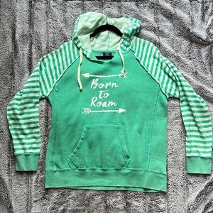 Born to Roam women’s lightweight hoodie